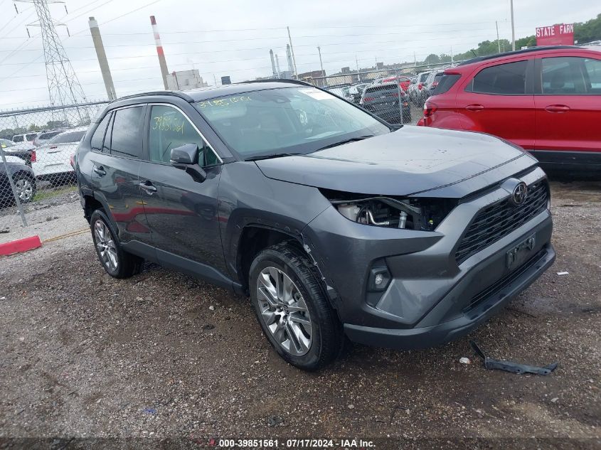 2022 TOYOTA RAV4 XLE PREMIUM