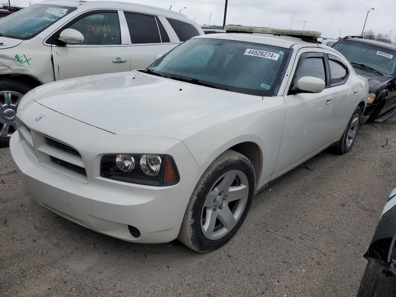 2010 DODGE CHARGER