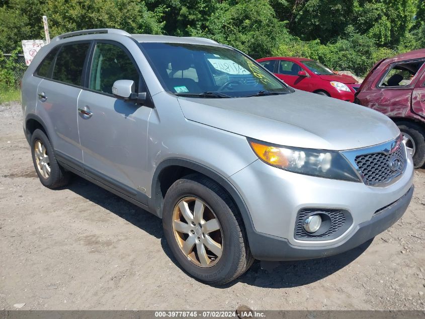 2011 KIA SORENTO LX