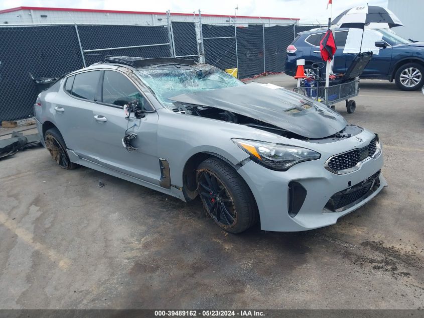 2019 KIA STINGER GT2