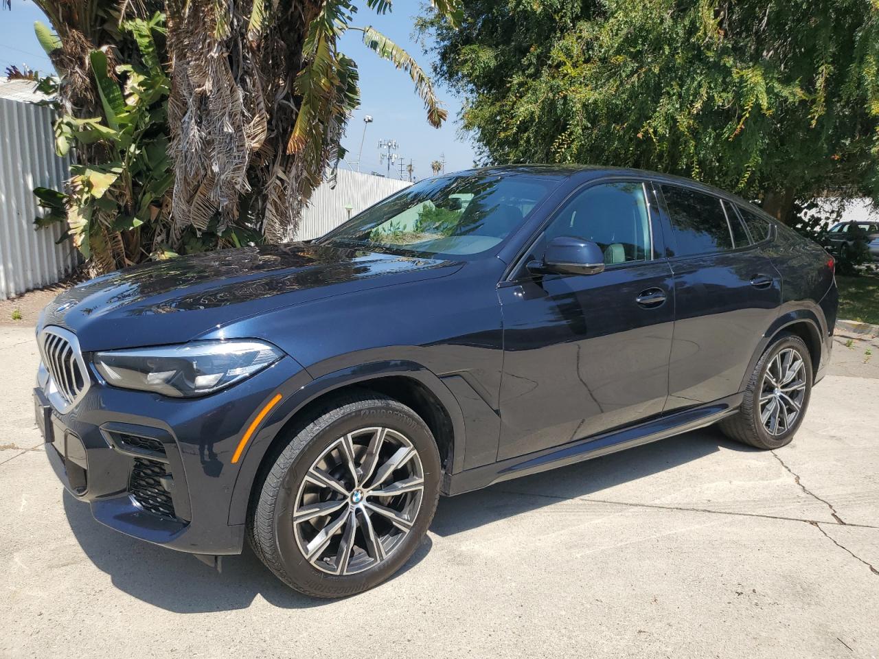 2023 BMW X6 XDRIVE40I