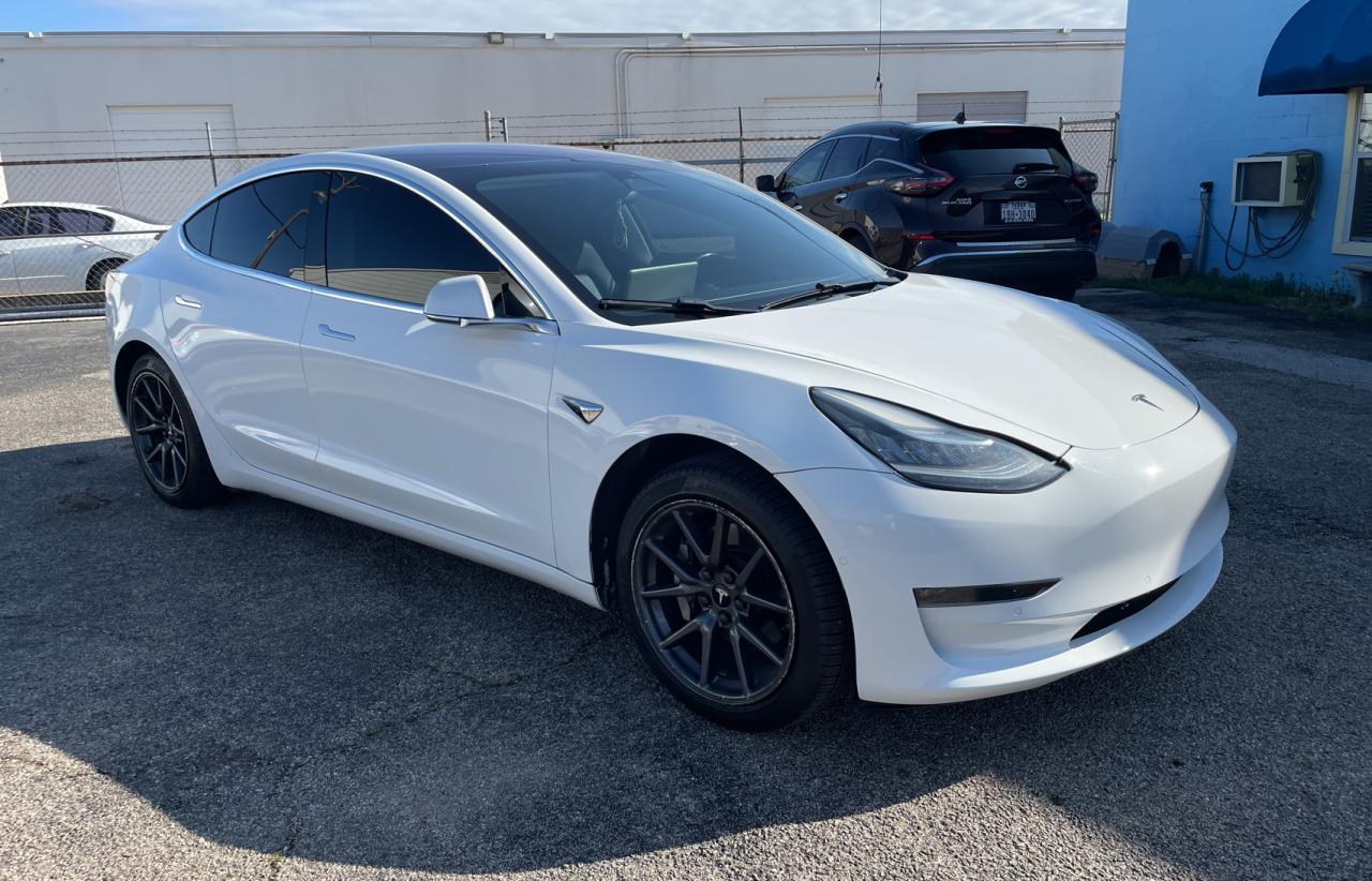 2018 TESLA MODEL 3