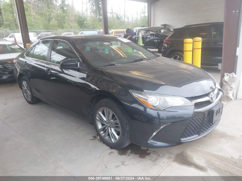 2015 TOYOTA CAMRY SE