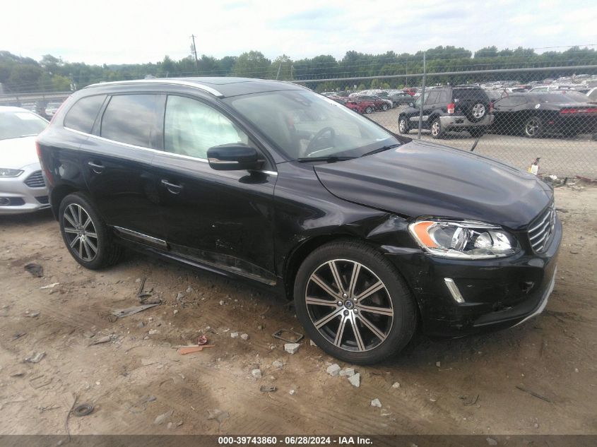 2017 VOLVO XC60 T6 INSCRIPTION