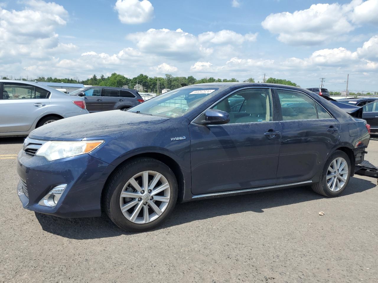 2014 TOYOTA CAMRY HYBRID