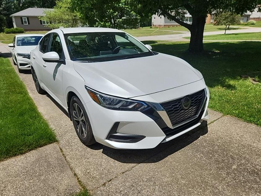 2022 NISSAN SENTRA SV