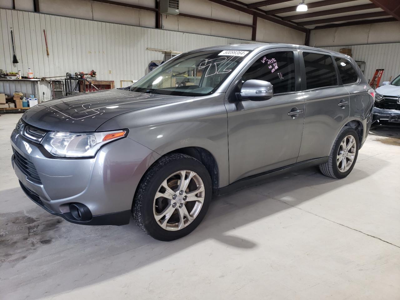 2014 MITSUBISHI OUTLANDER SE