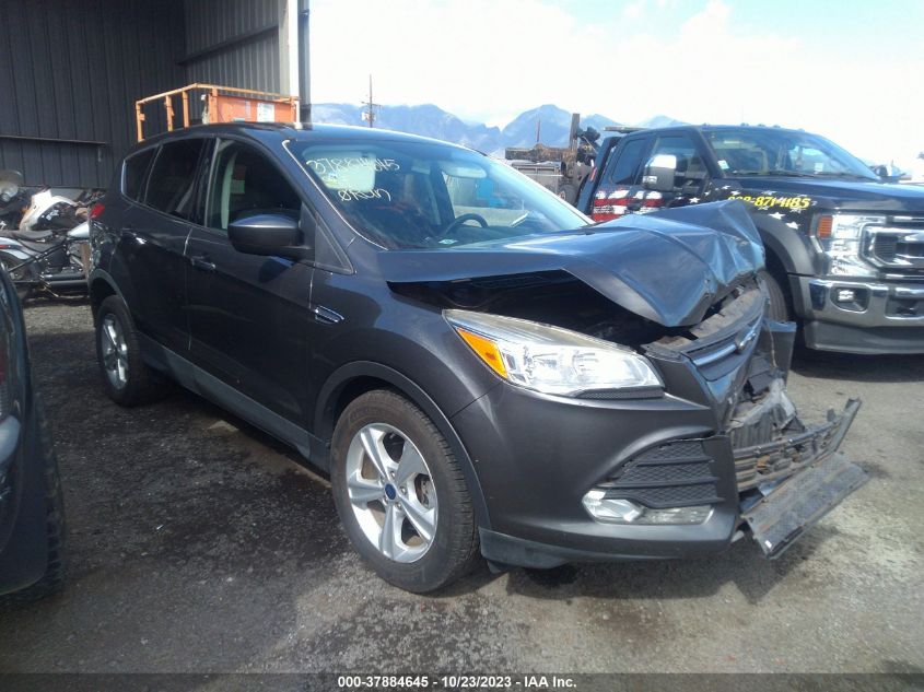 2015 FORD ESCAPE SE