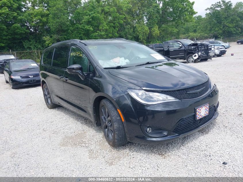 2020 CHRYSLER PACIFICA TOURING