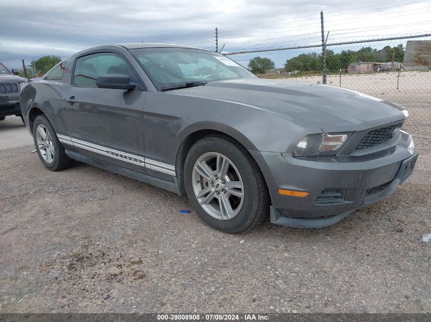 2011 FORD MUSTANG V6