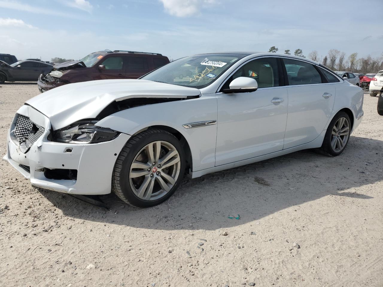 2016 JAGUAR XJL PORTFOLIO