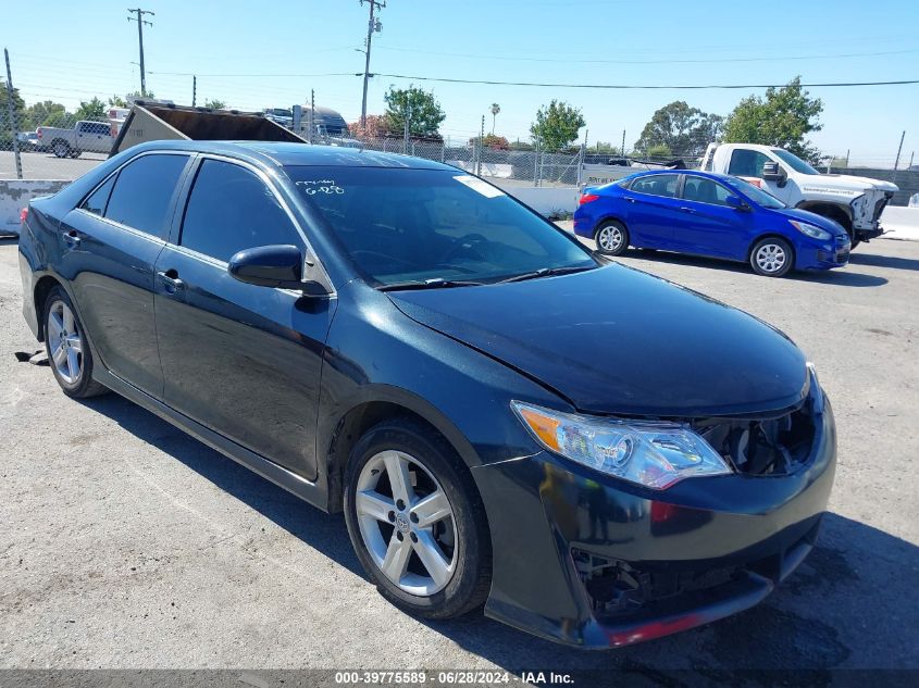 2012 TOYOTA CAMRY SE