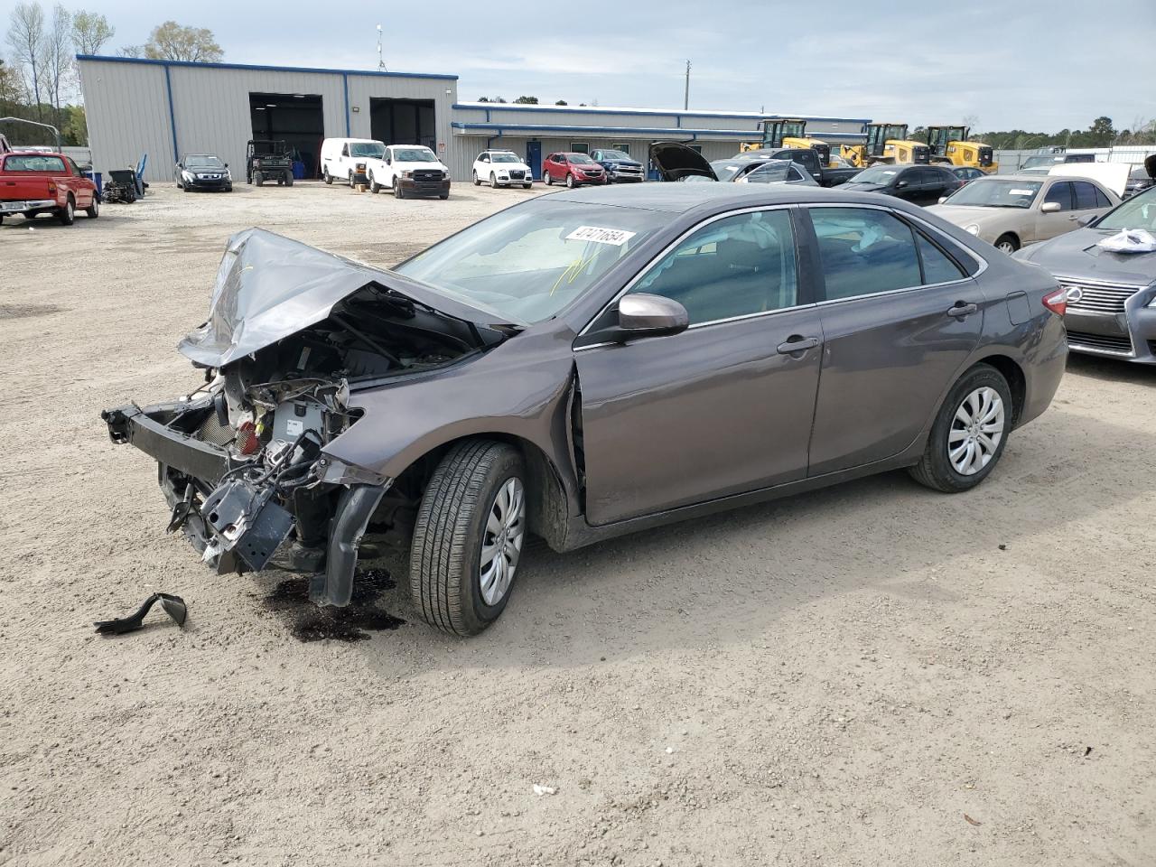 2015 TOYOTA CAMRY LE