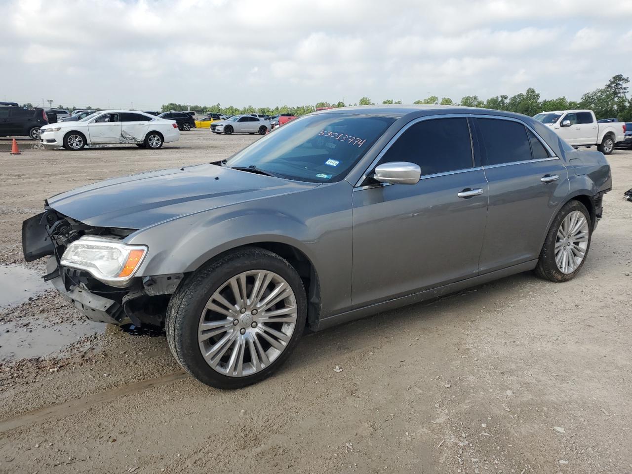 2012 CHRYSLER 300C LUXURY