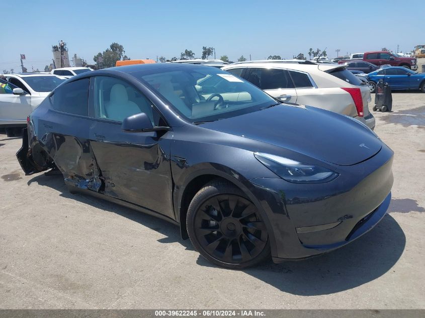 2024 TESLA MODEL Y RWD