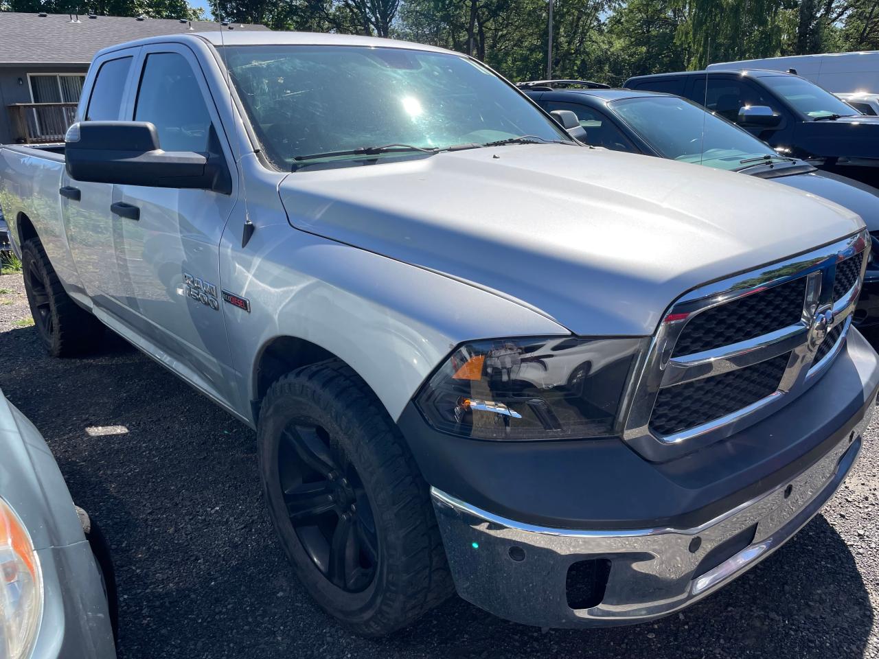 2016 RAM 1500 ST