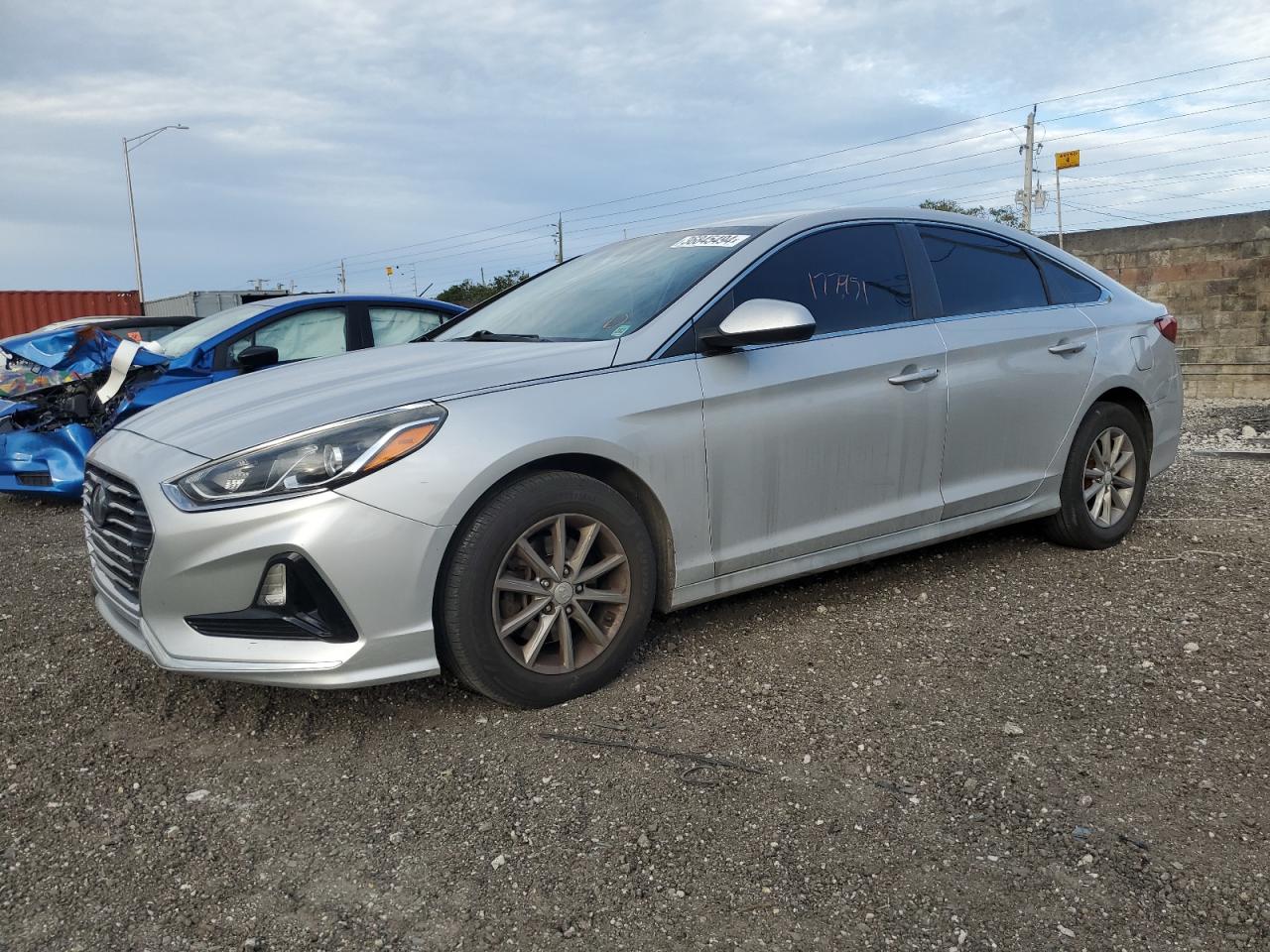 2019 HYUNDAI SONATA SE