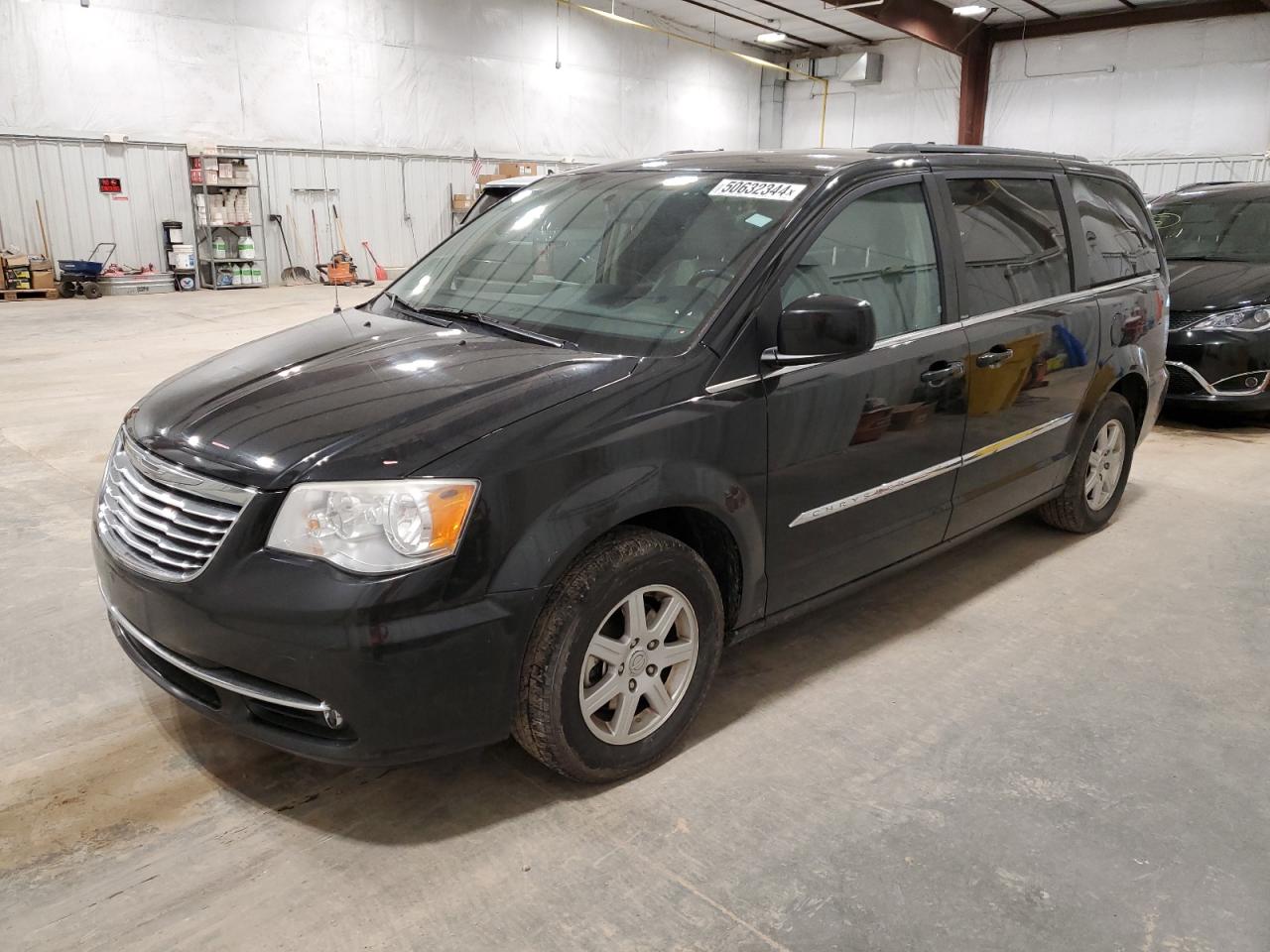 2013 CHRYSLER TOWN & COUNTRY TOURING