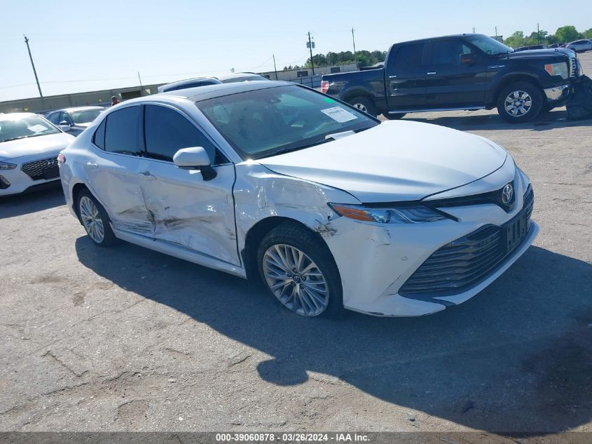 2018 TOYOTA CAMRY XLE