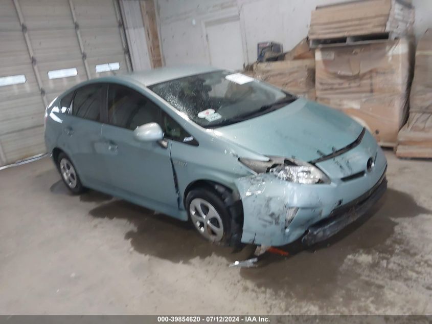 2013 TOYOTA PRIUS FOUR