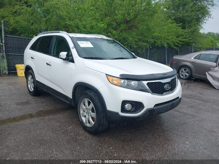 2013 KIA SORENTO LX