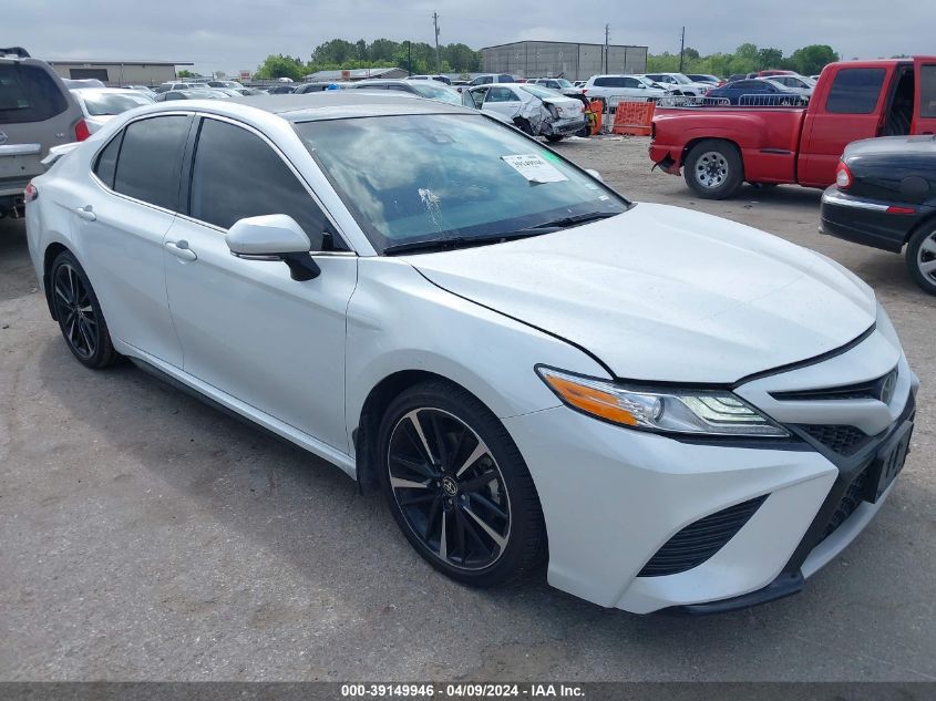 2020 TOYOTA CAMRY XSE