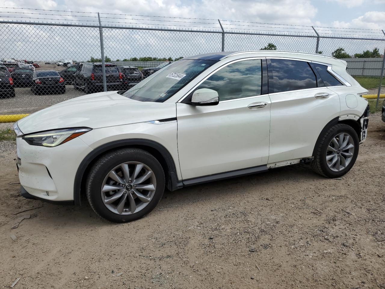 2021 INFINITI QX50 LUXE