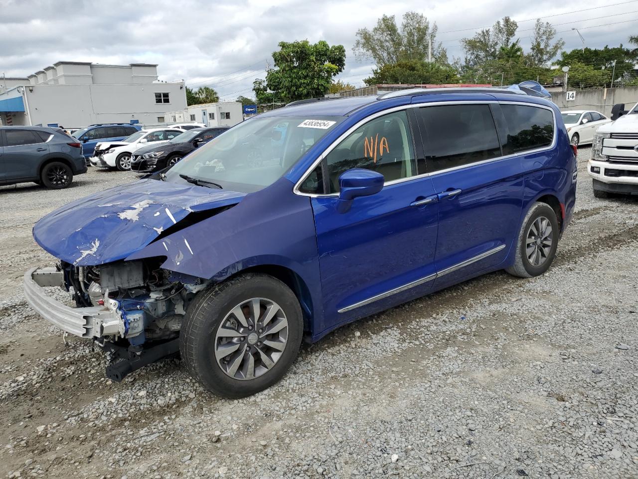 2020 CHRYSLER PACIFICA TOURING L PLUS