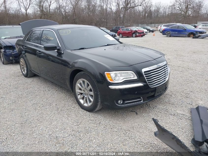 2013 CHRYSLER 300