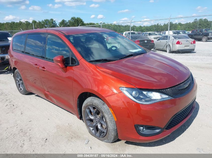 2018 CHRYSLER PACIFICA TOURING PLUS