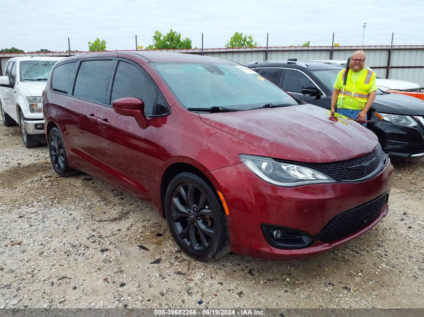 2019 CHRYSLER PACIFICA TOURING PLUS