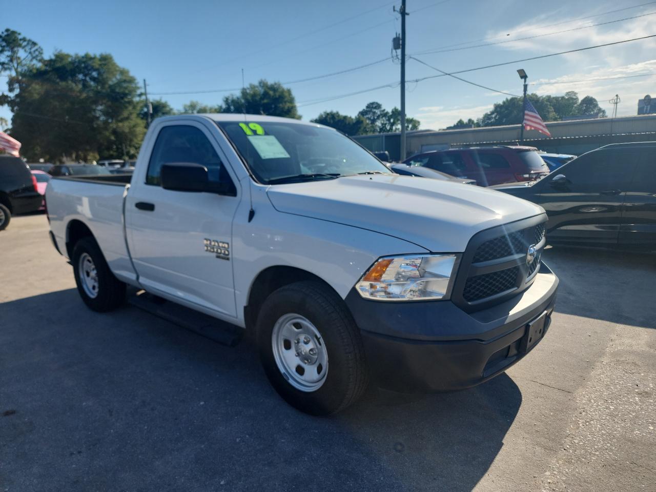 2019 RAM 1500 CLASSIC TRADESMAN