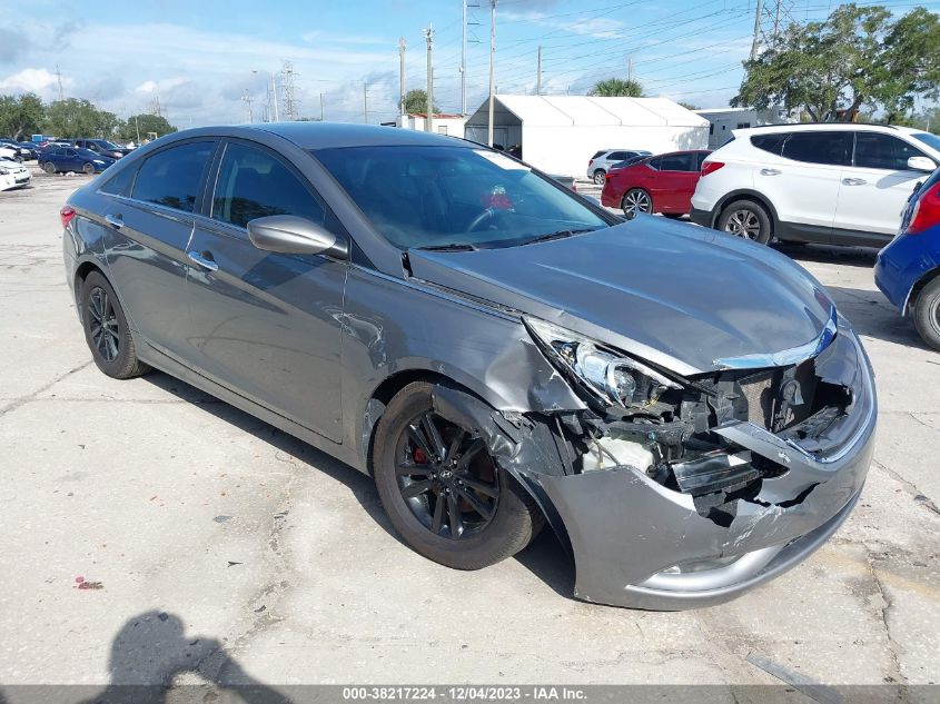 2013 HYUNDAI SONATA GLS