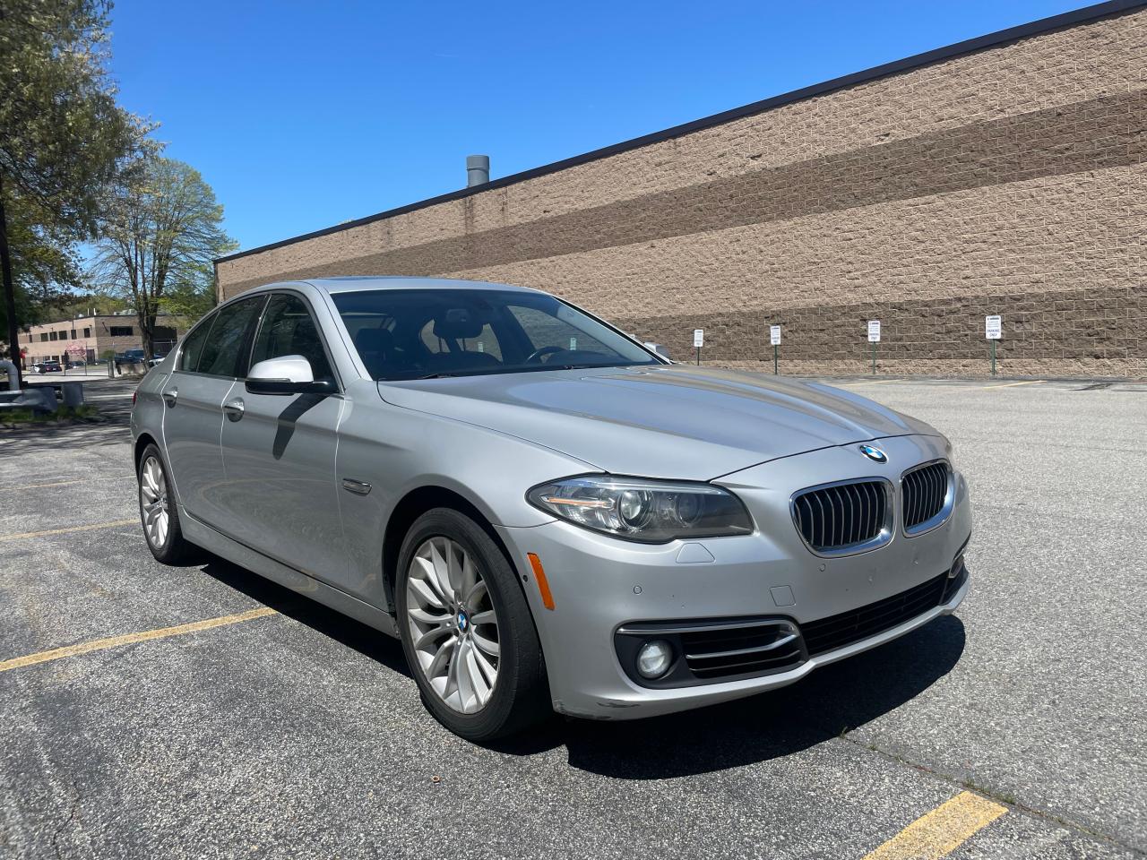 2015 BMW 528 XI