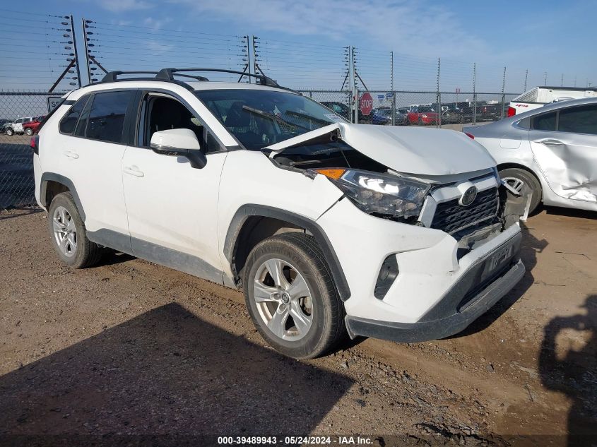 2019 TOYOTA RAV4 XLE