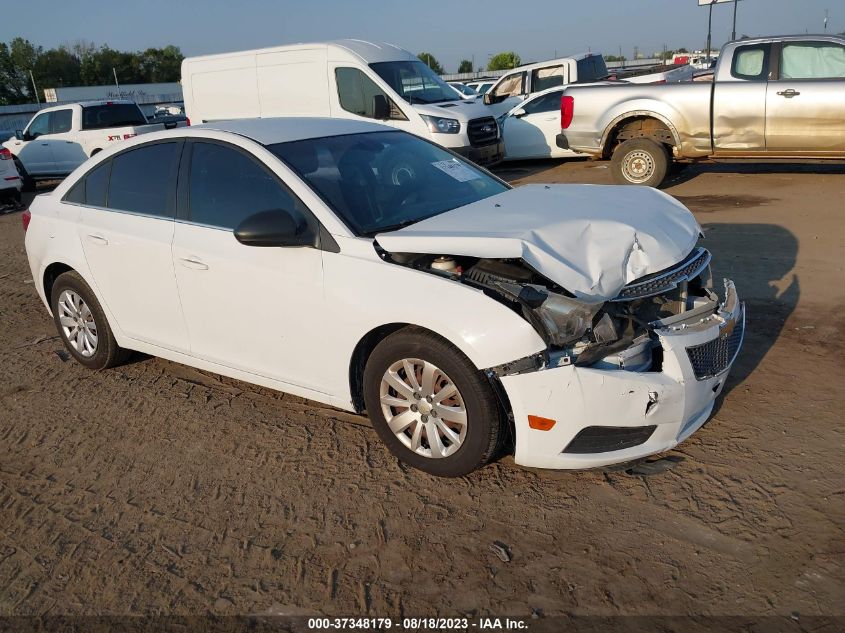 2011 CHEVROLET CRUZE LS