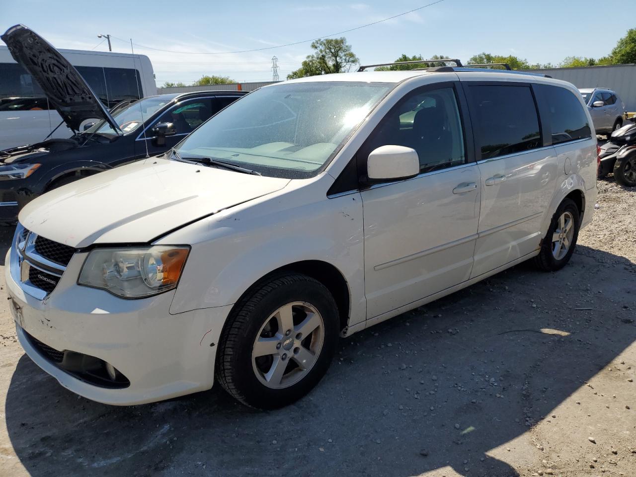 2011 DODGE GRAND CARAVAN CREW