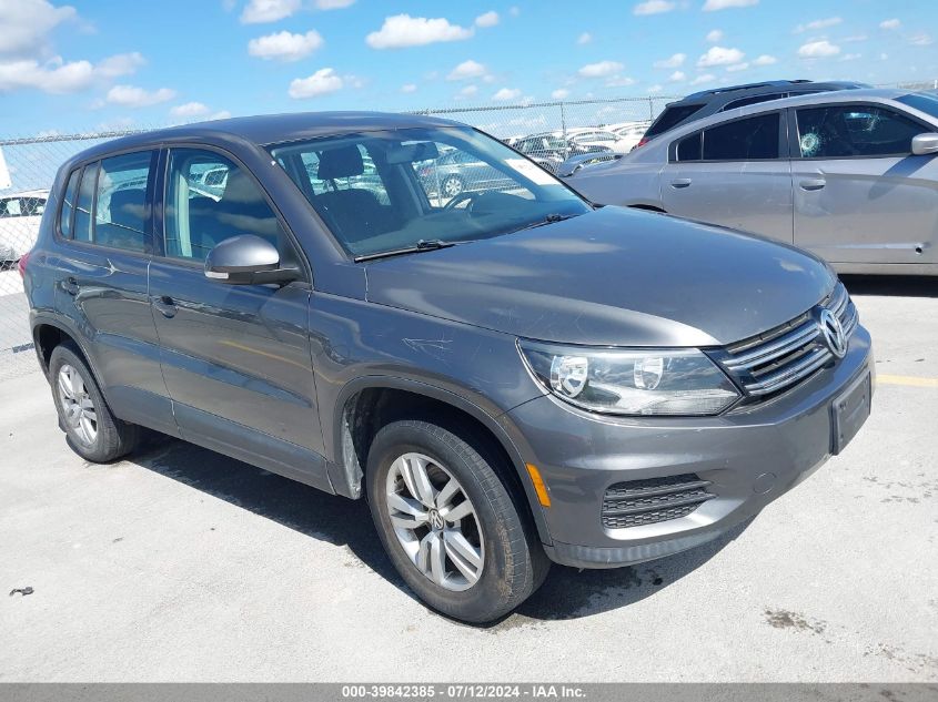 2014 VOLKSWAGEN TIGUAN S