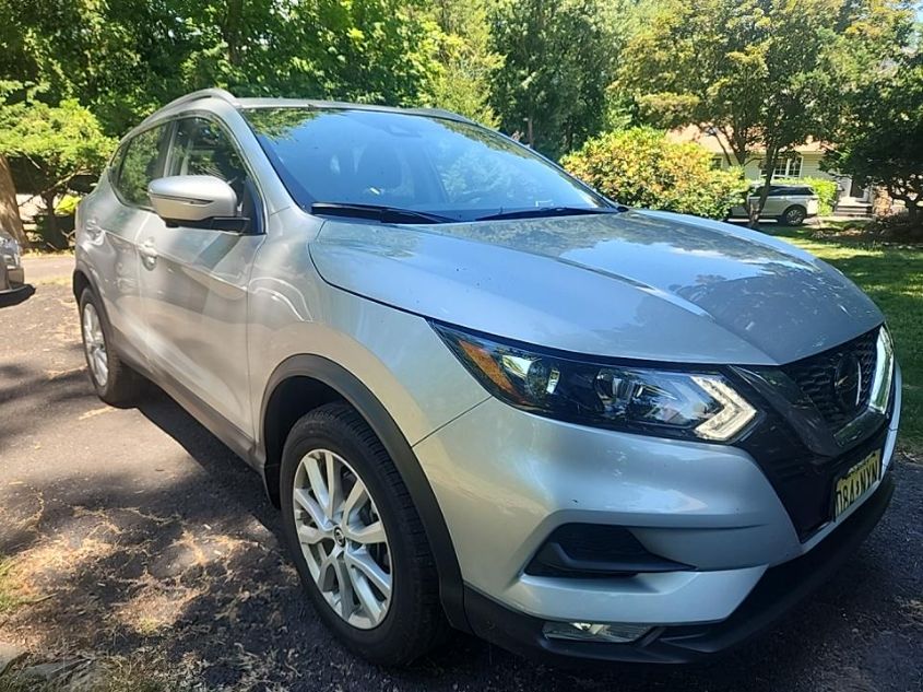 2022 NISSAN ROGUE SPORT SV