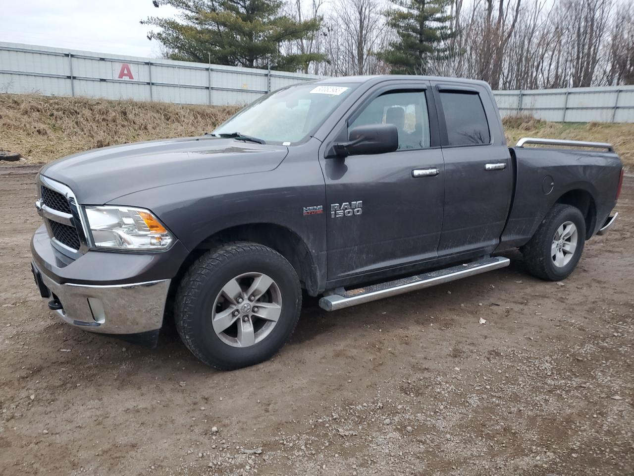 2016 RAM 1500 SLT