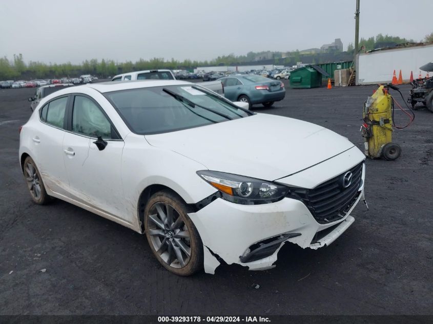 2018 MAZDA MAZDA3 TOURING