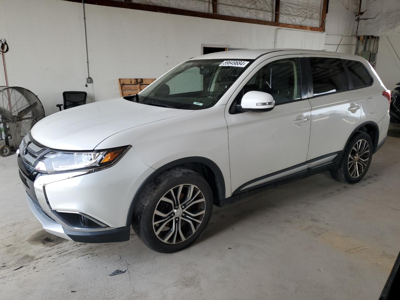 2018 MITSUBISHI OUTLANDER SE