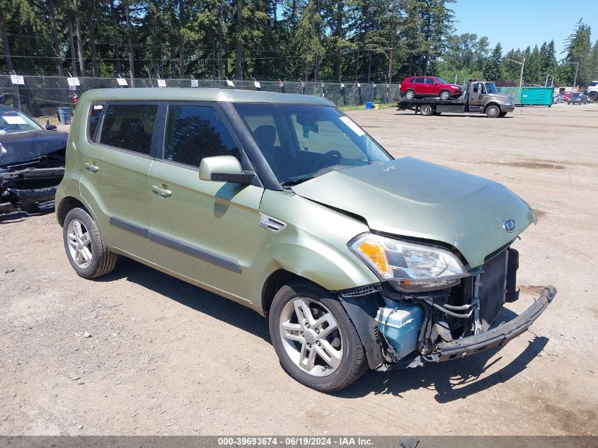 2011 KIA SOUL +