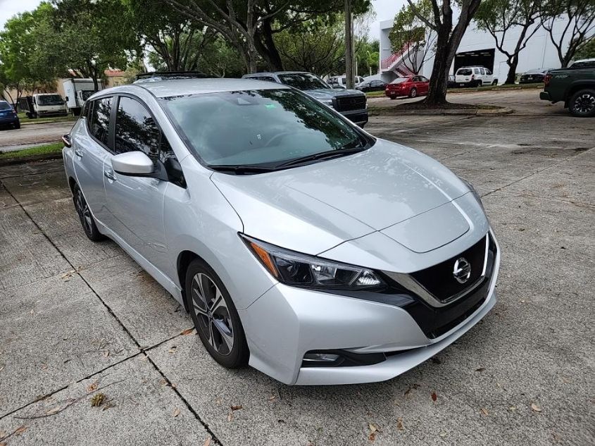 2022 NISSAN LEAF SV