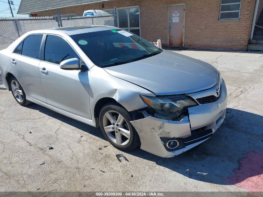 2013 TOYOTA CAMRY SE