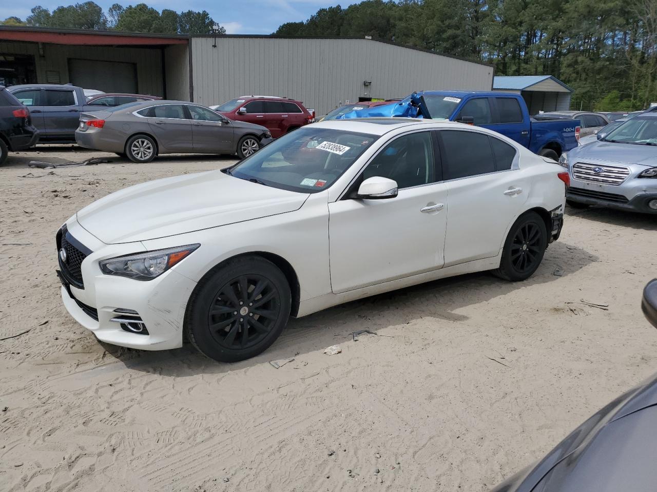 2015 INFINITI Q50 BASE