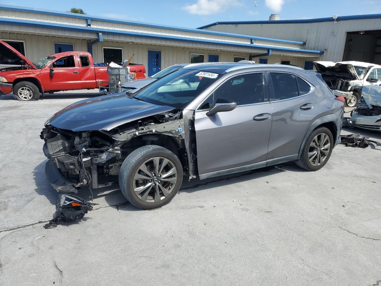 2019 LEXUS UX 200