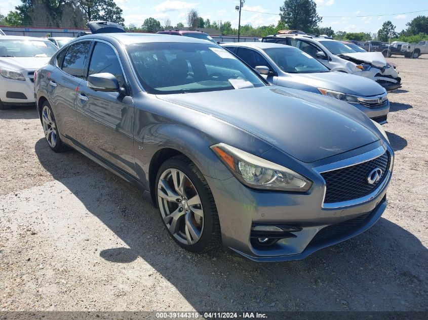 2016 INFINITI Q70 3.7