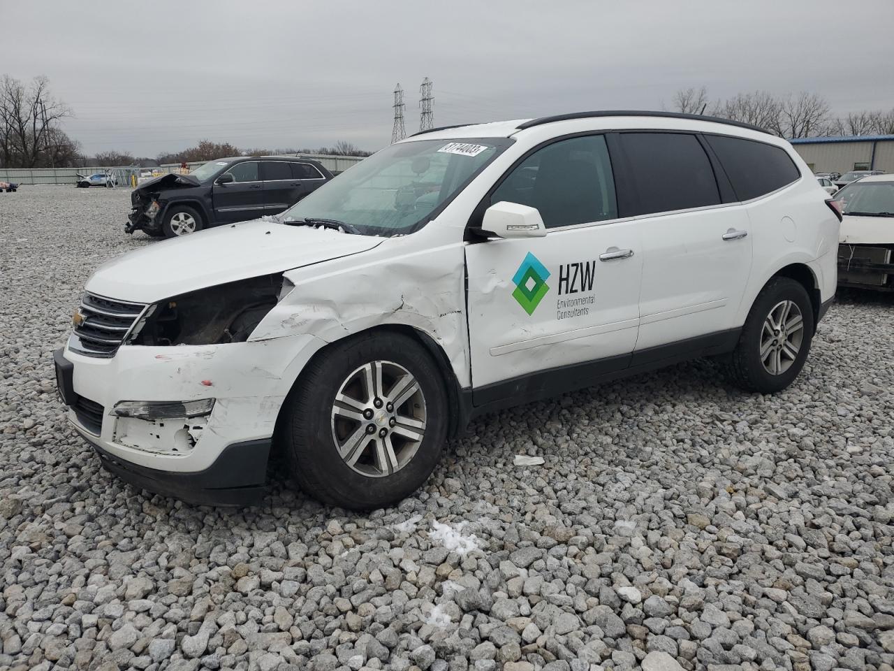 2016 CHEVROLET TRAVERSE LT