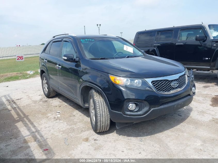 2013 KIA SORENTO LX